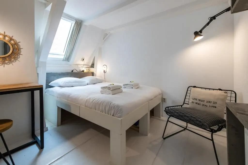 Two Rooms in City Centre - photo 5
