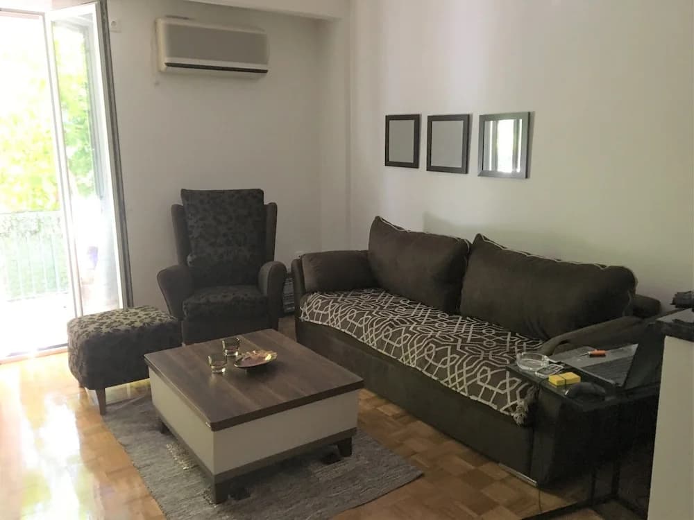 Panormou Central Apartment - photo 4