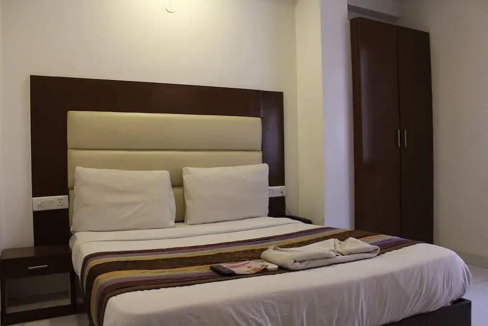Hotel Opal Inn - photo 20