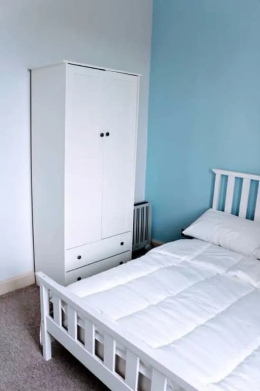 2 Bedroom Central Apartment - photo 5