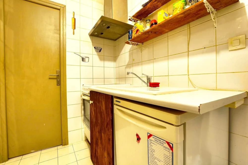 Rustic 1 Bedroom Apartment in Montmarte - photo 2