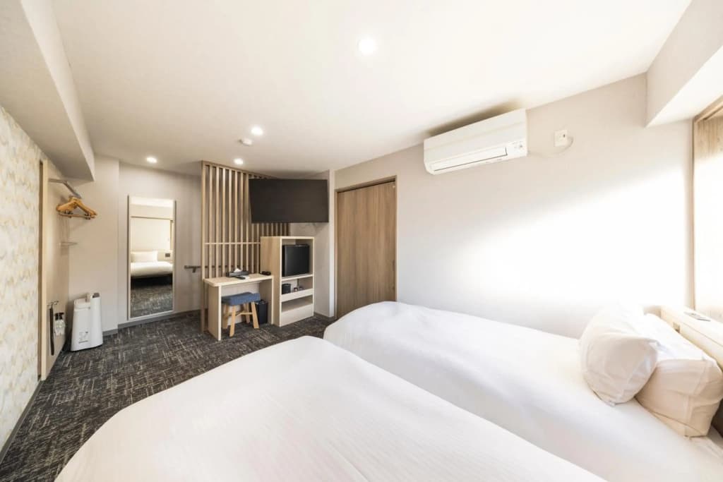 Cerezo Hotel - photo 5