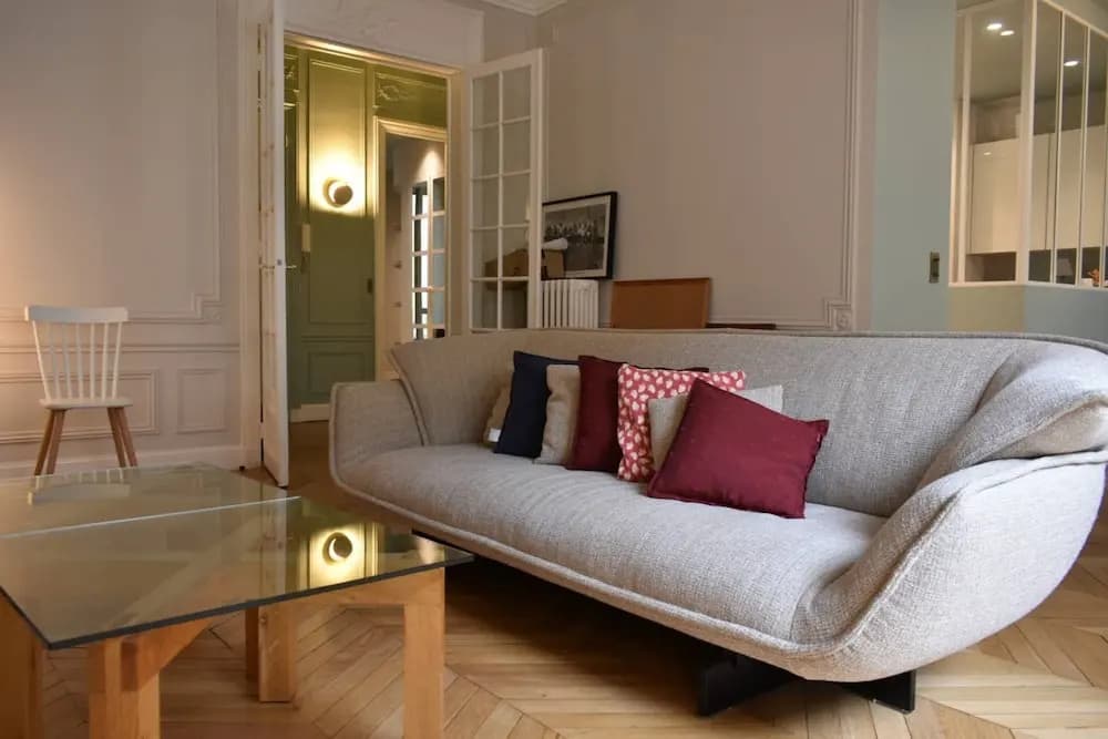 Spacious Parisian Family Apartment - photo 6