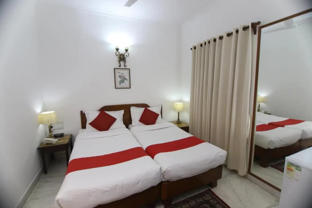 Hotel Palm Greens - photo 18