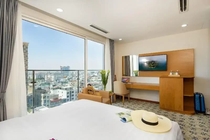 Lamanga Hotel & Suites Danang - photo 21