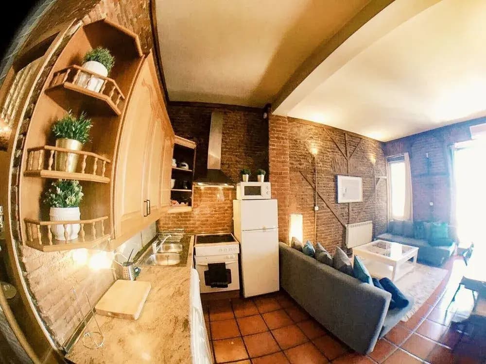 Lollipop Flats Plaza Mayor Suite - photo 6