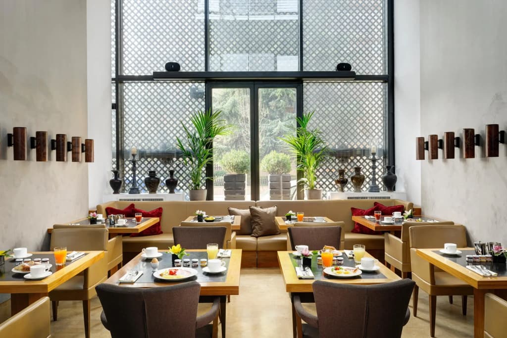 Milan Suite Hotel - photo 24