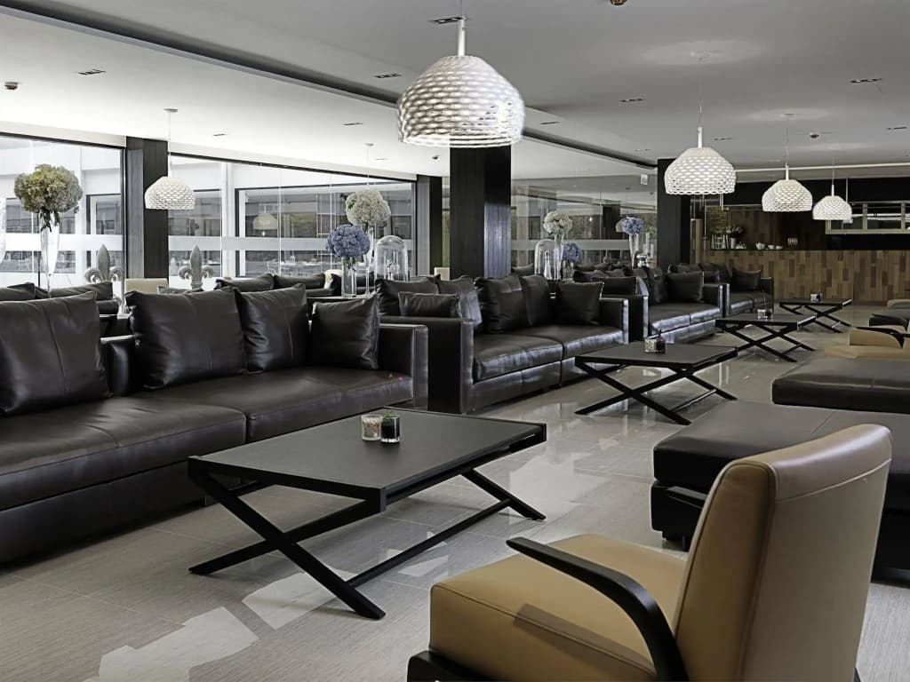 S Ratchada Leisure Hotel - photo 2