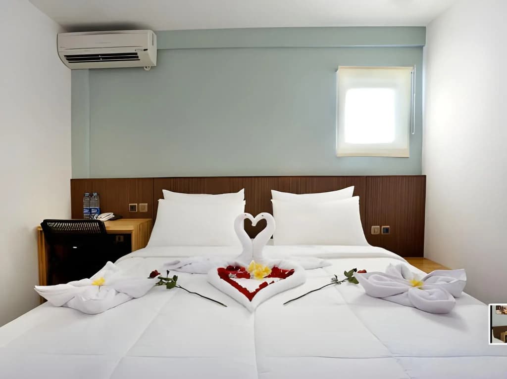 Duo Legian Hotel - photo 2