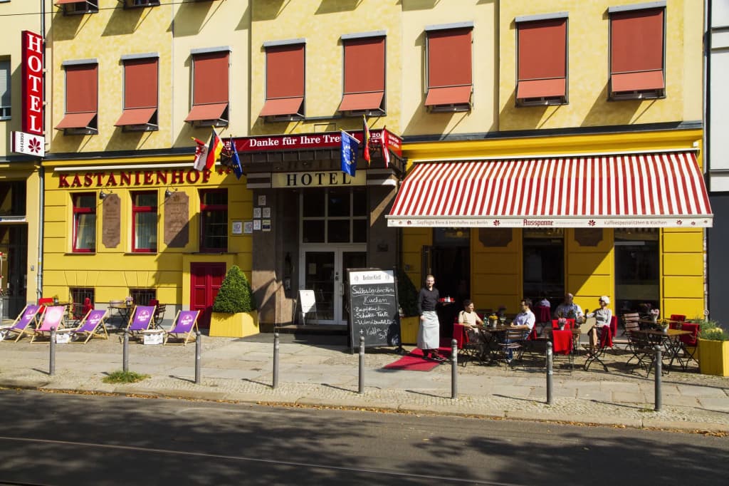 Hotel Kastanienhof Berlin - photo 1