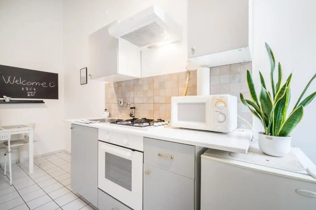 BpR Vinyl Style Studio Home with A/C - photo 17
