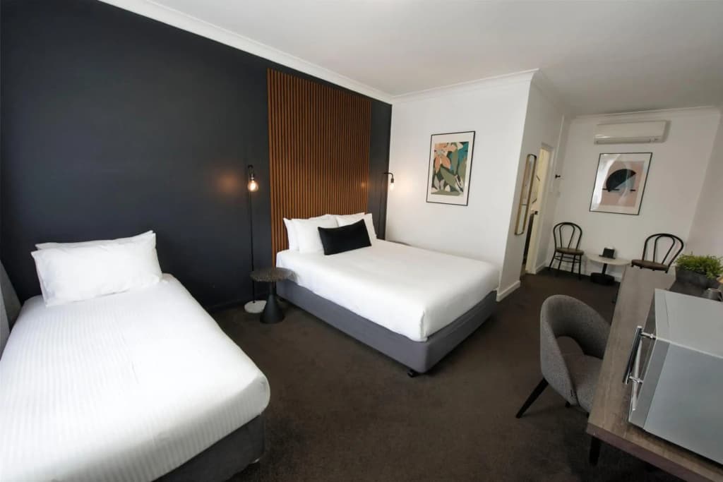Motel Echo Point - photo 1