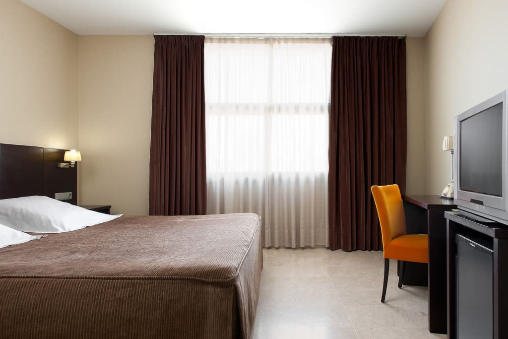Serhs Del Port Hotel - photo 5