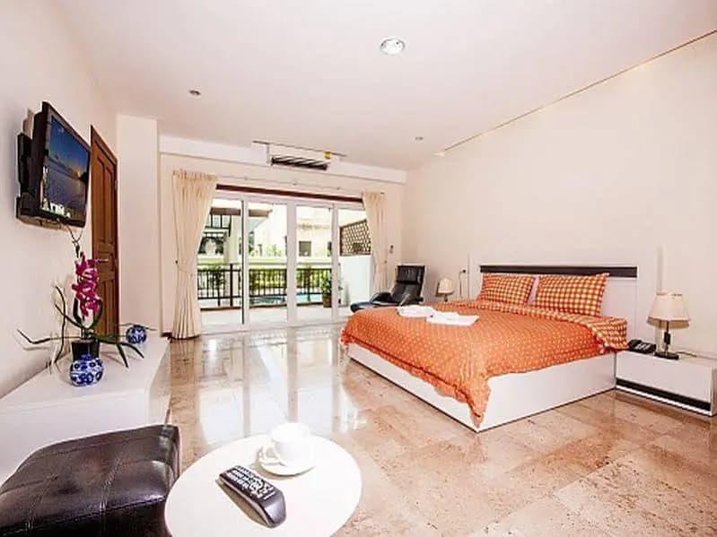 Pratumnak Hill Apartment Studio - photo 3