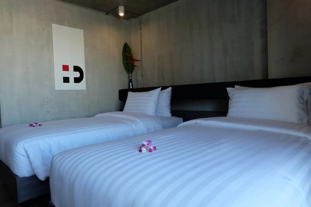 Hotel DSure Patong - photo 6