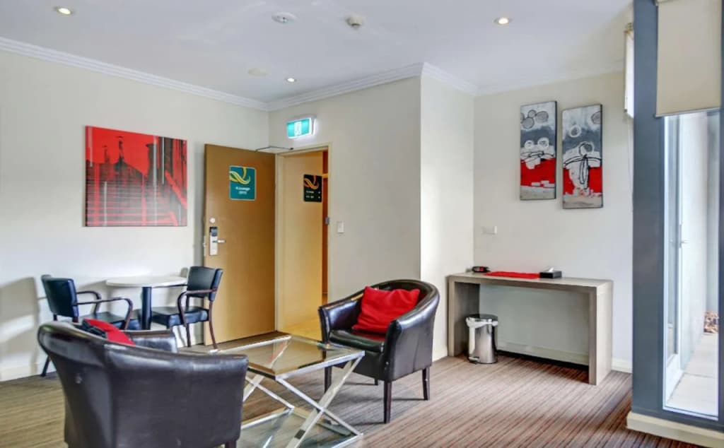Quality Apartments Camperdown - photo 13