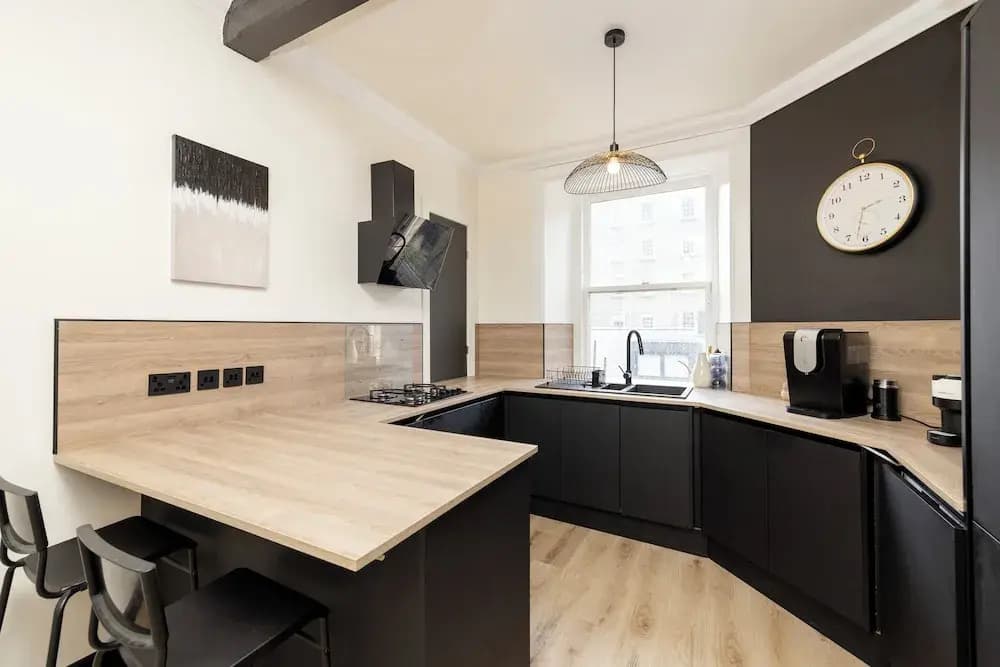 Elegant Apartment in the heart of Edinburgh - photo 17