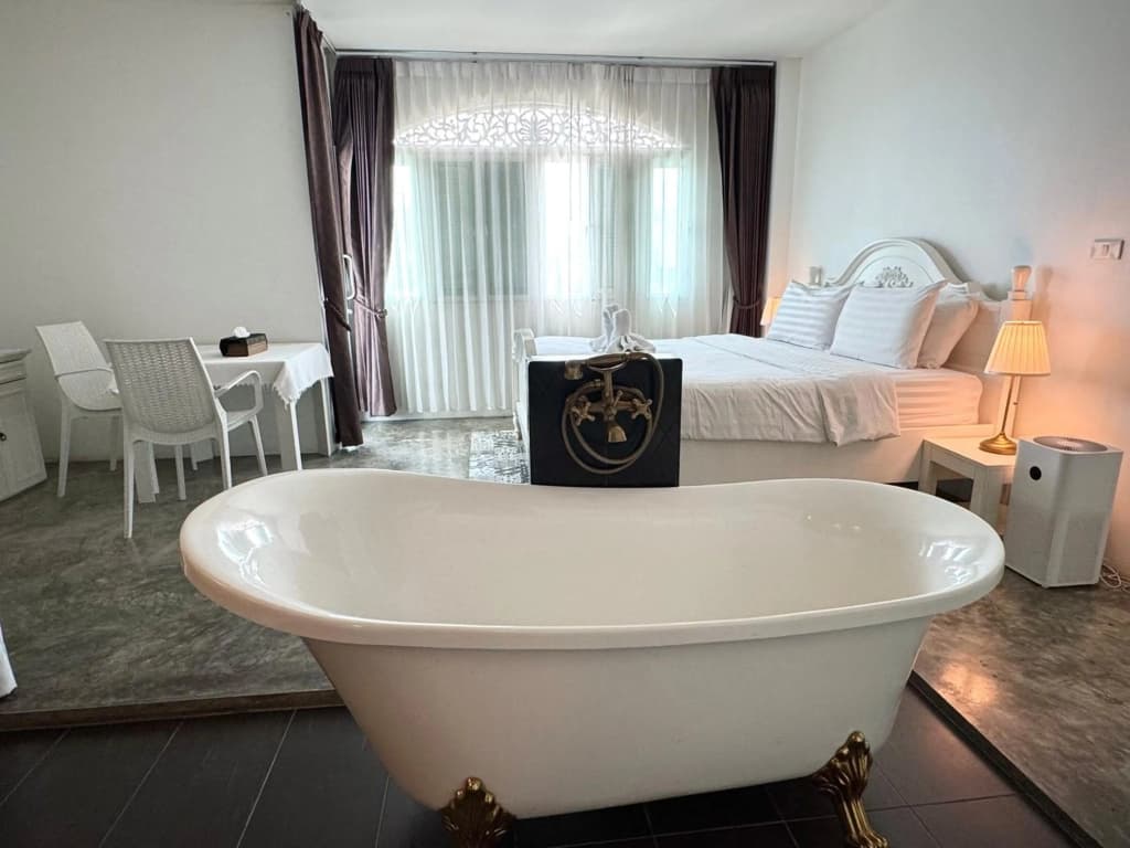 Nidhra Lanna Hotel - photo 21