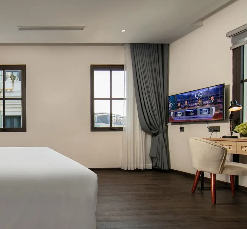 Green Suites Hotel Ha Long - photo 5
