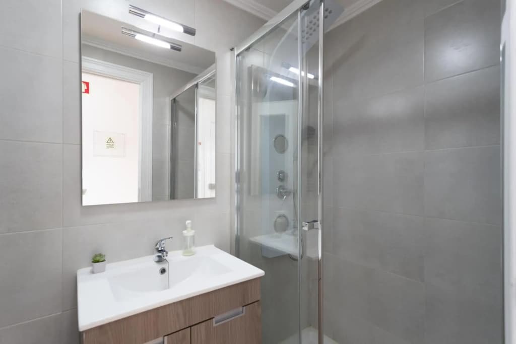 FLH Mouraria Charming Flat III - photo 6