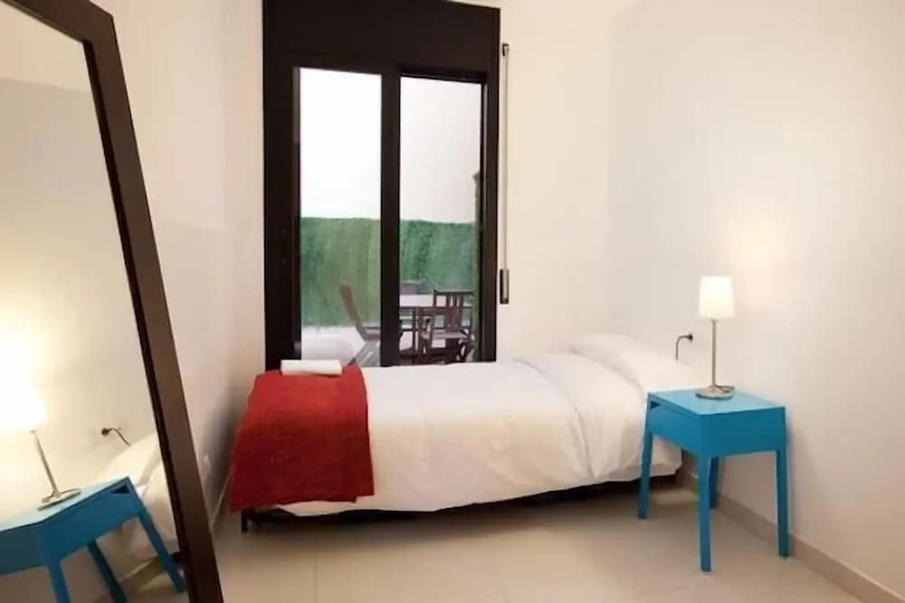 Park Guell Apartments - photo 6