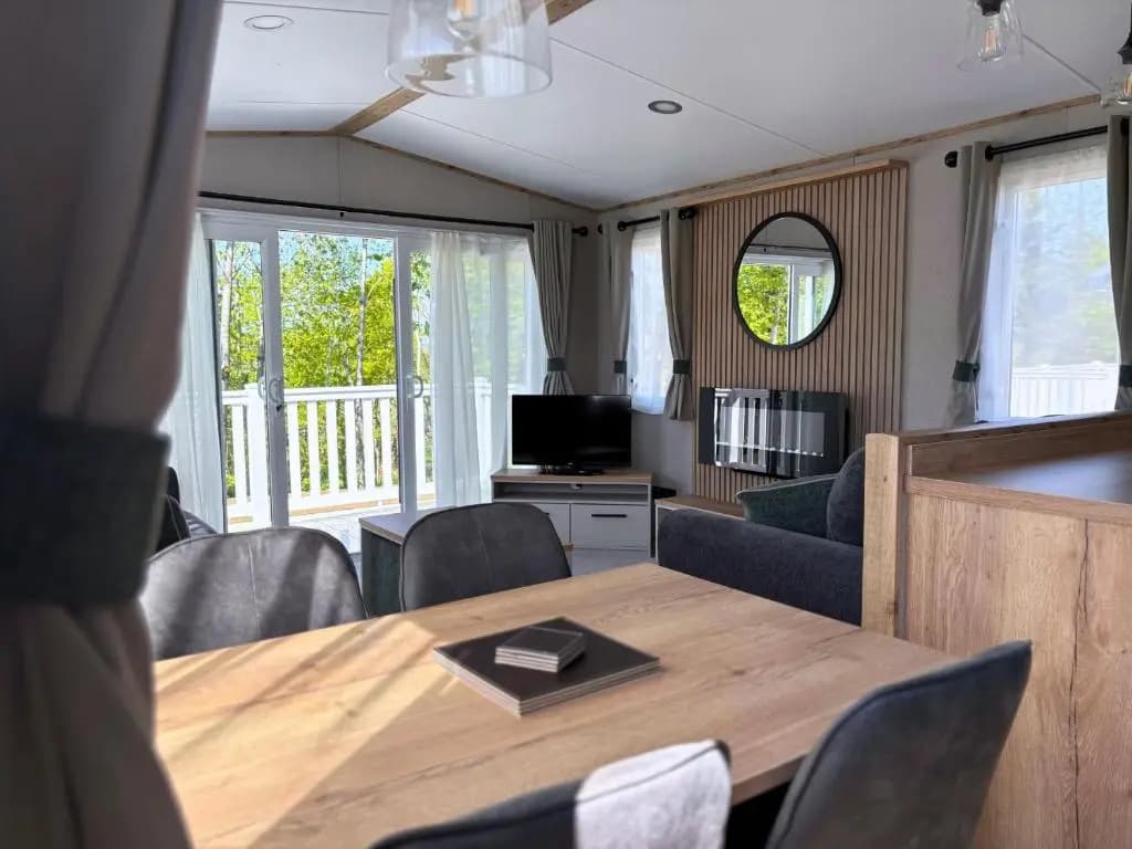 Linwater Caravan Park - photo 2