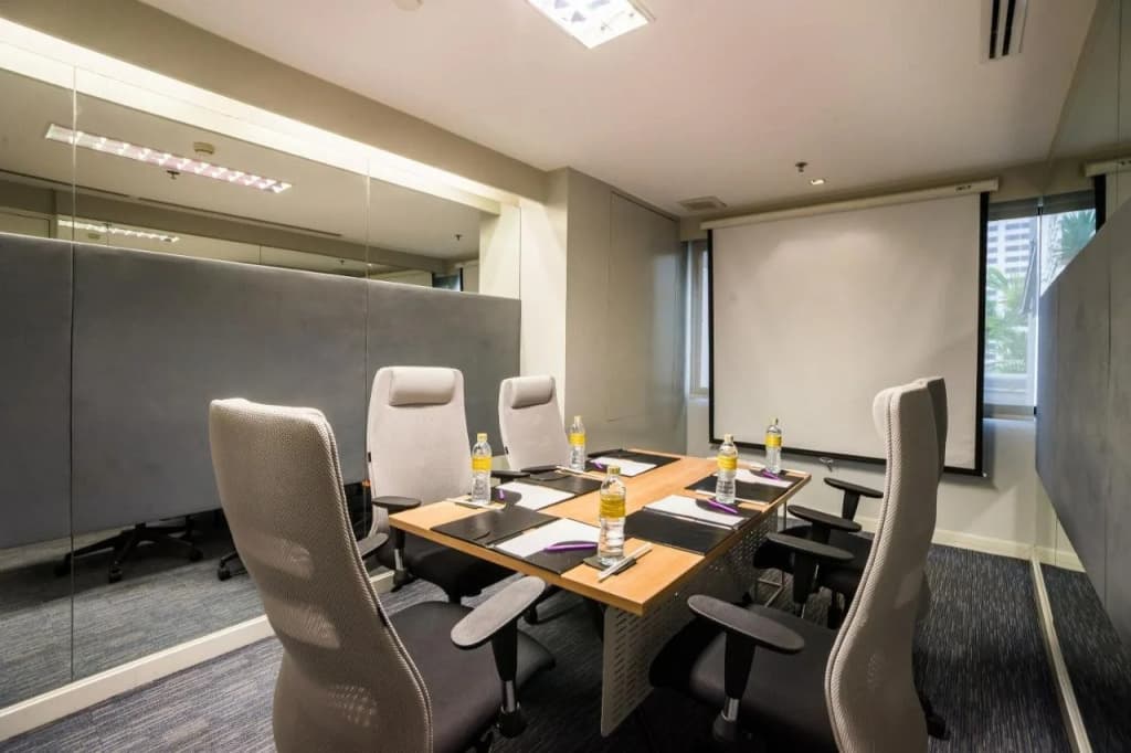 PARKROYAL Suites Bangkok Hotel - photo 8