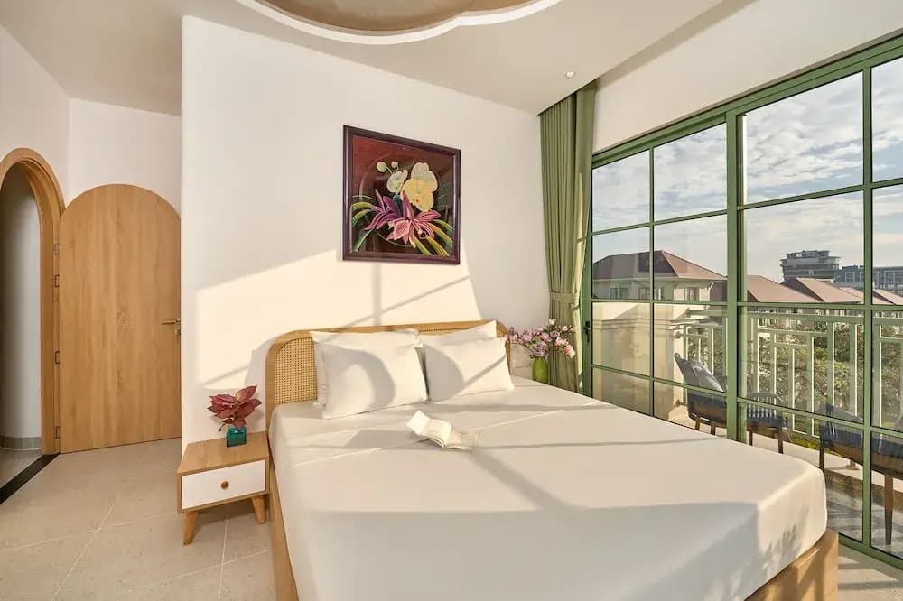Luxury 4 bedroom Solar Villa - photo 5