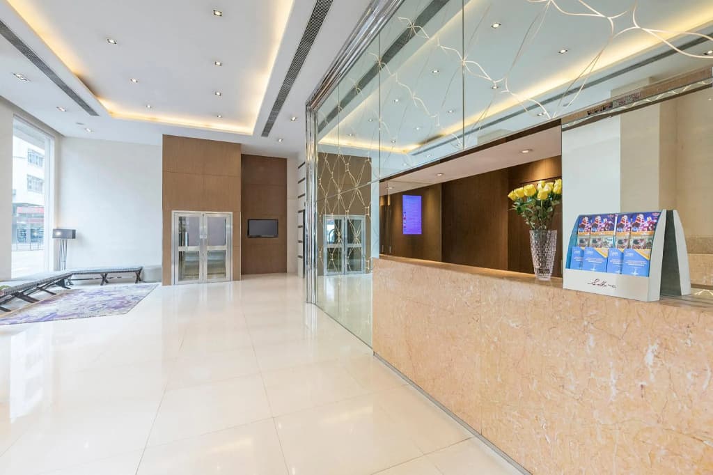 Silka Seaview Hotel - photo 2