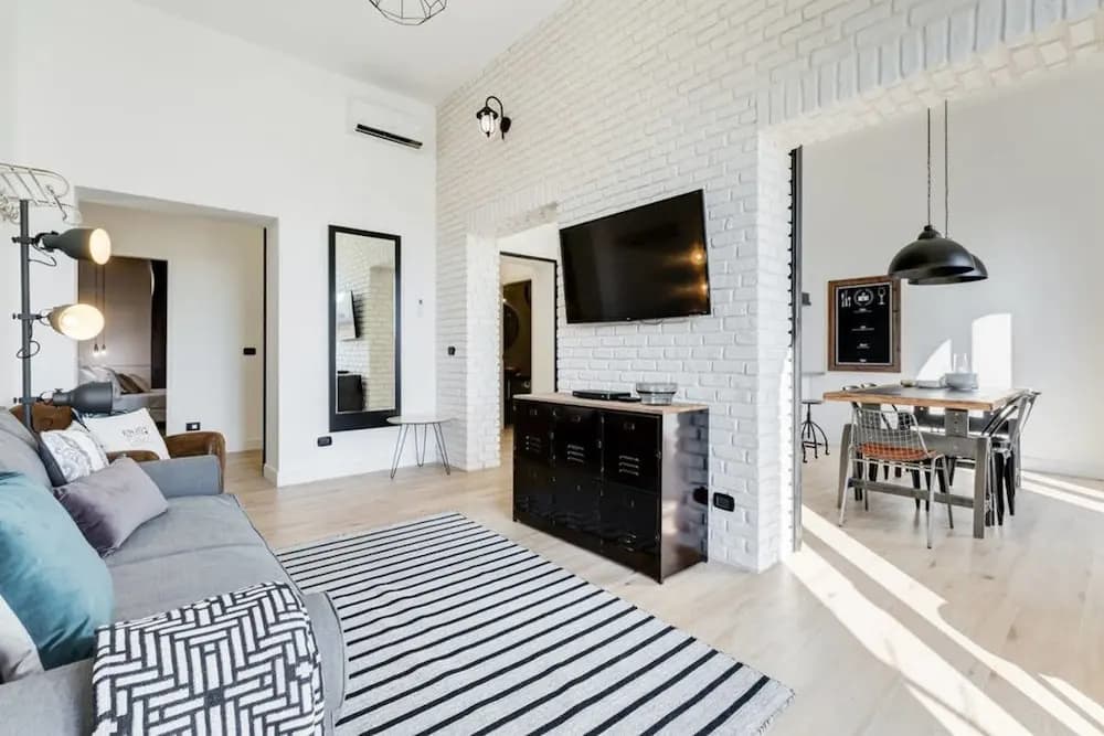Large & Stylish 3 bed Flat in Excellent Location - photo 3
