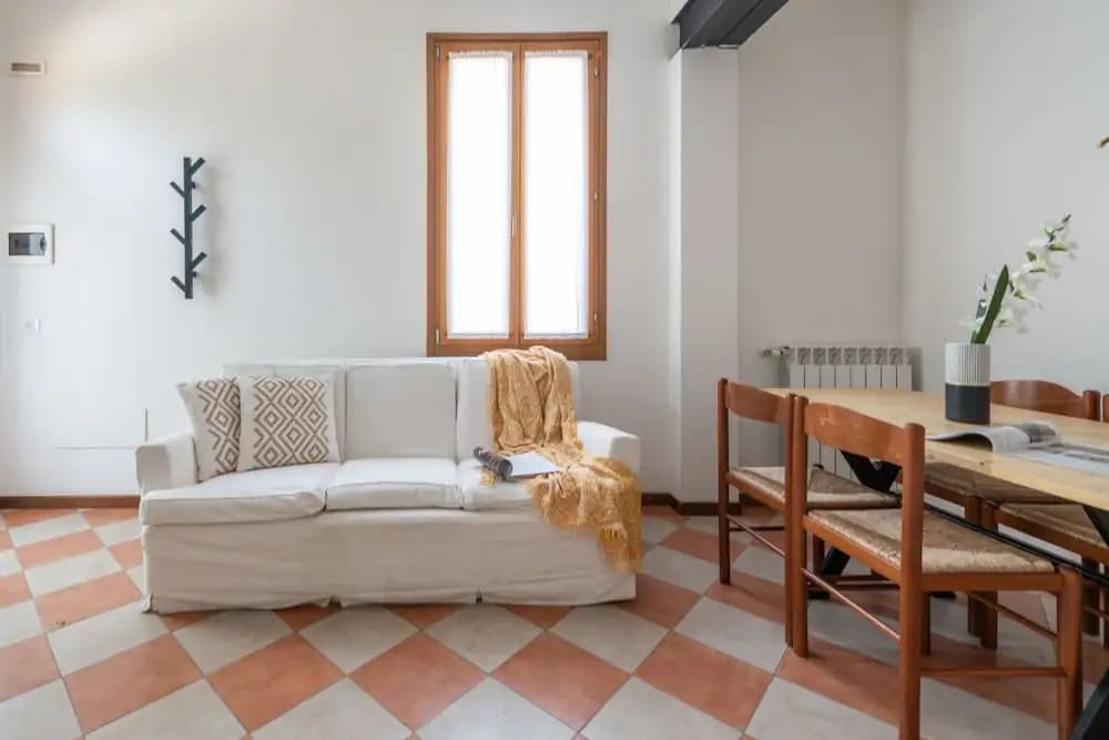 Close to Venice Apartment - photo 2