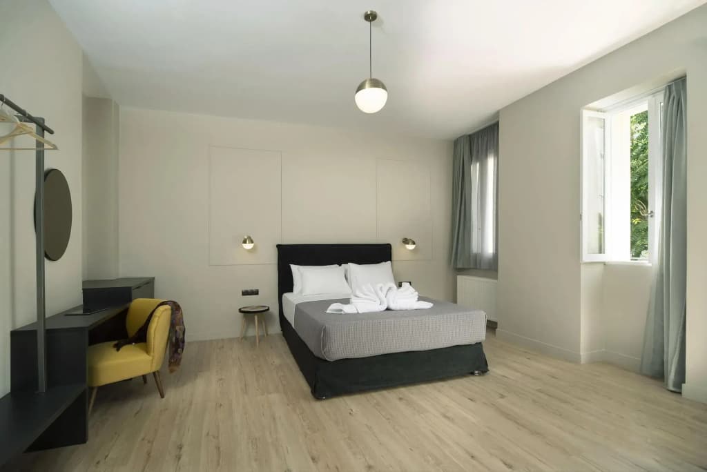 Plaka Arch Suites - photo 5