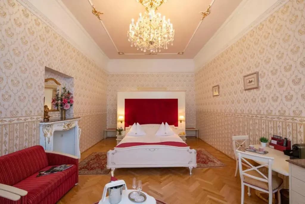 Pertschy Palais Hotel - photo 17