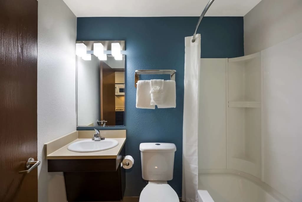 WoodSpring Suites Orlando North - Maitland - photo 8
