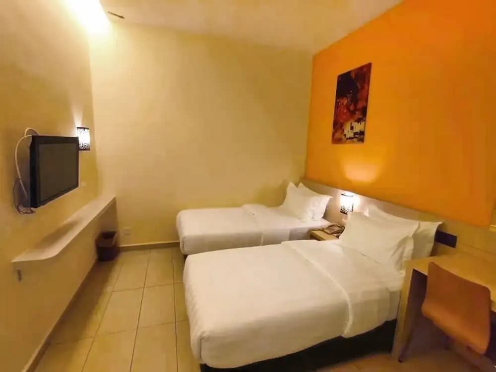 Kluang Riverview Hotel - photo 5