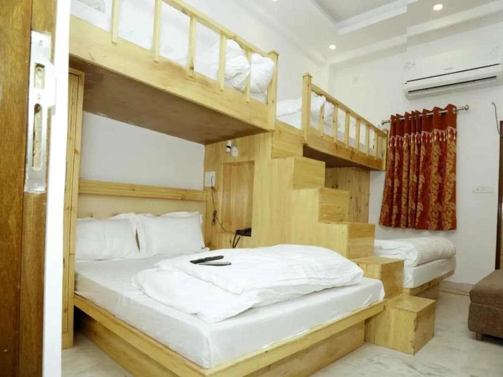 Kuldeep Guest House - photo 1