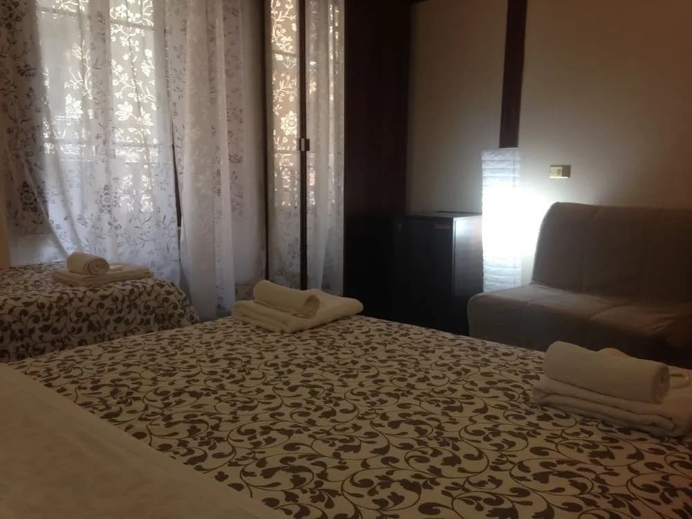 H501 Luxury Rooms - photo 6