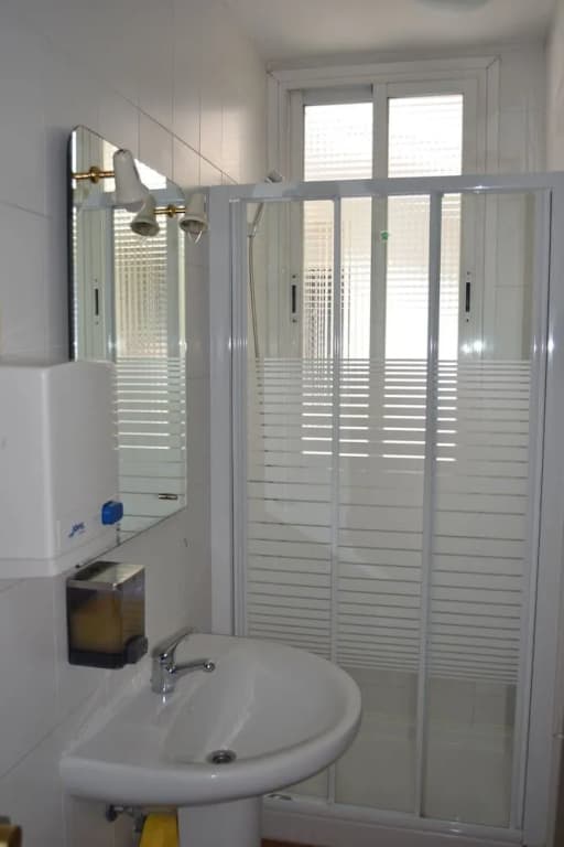 Hostal Enebral - photo 14