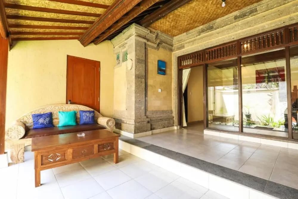 Sari Bamboo Bungalows - photo 1