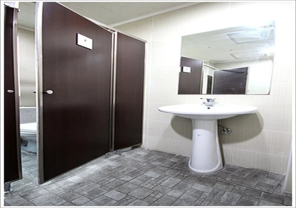 Sinchon Livingtel - photo 5