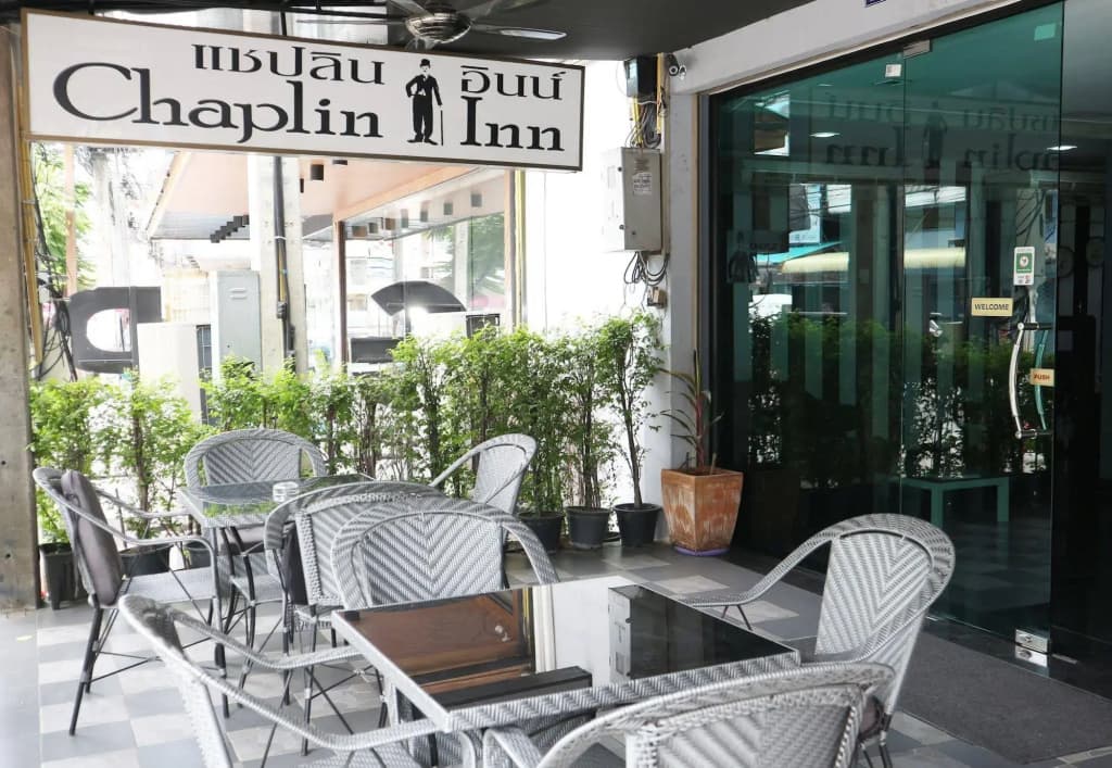 The Freelancer Hotel - photo 20