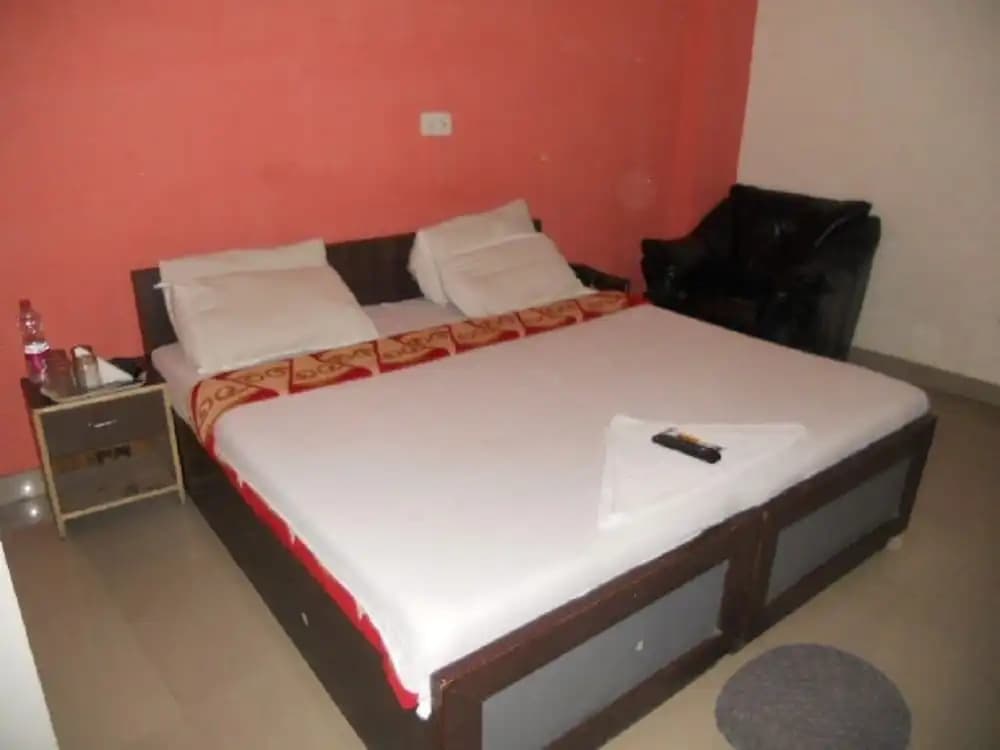 Hotel Airport Royal Blue - photo 3