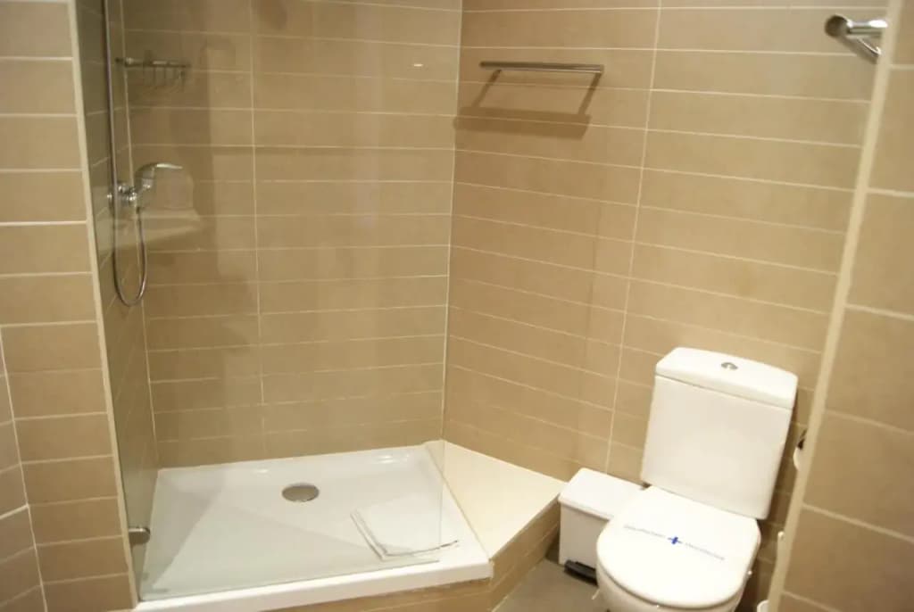Places4stay Ramblas 2bd - photo 13