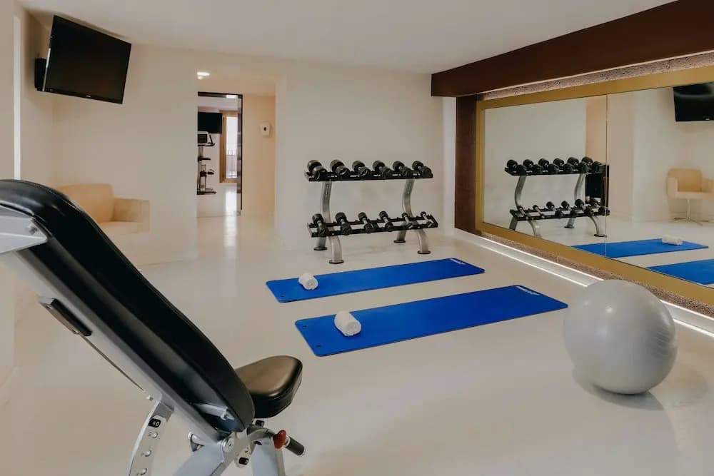 Hotel Hesperia Barri Gòtic - photo 18
