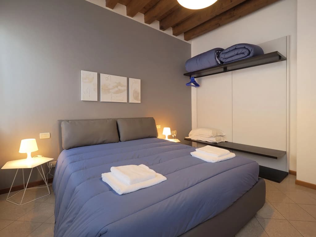 Venice Style Apartments - photo 4