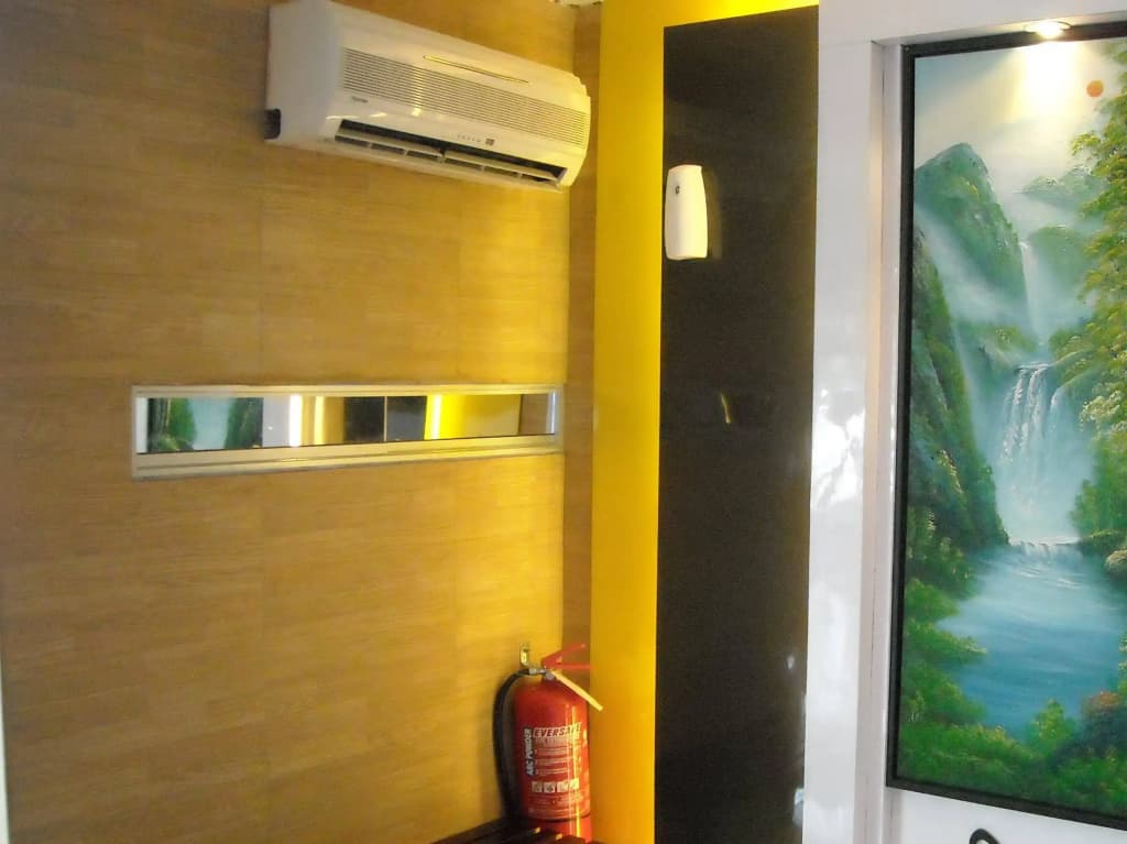 Hotel New Wave Nilai - photo 4