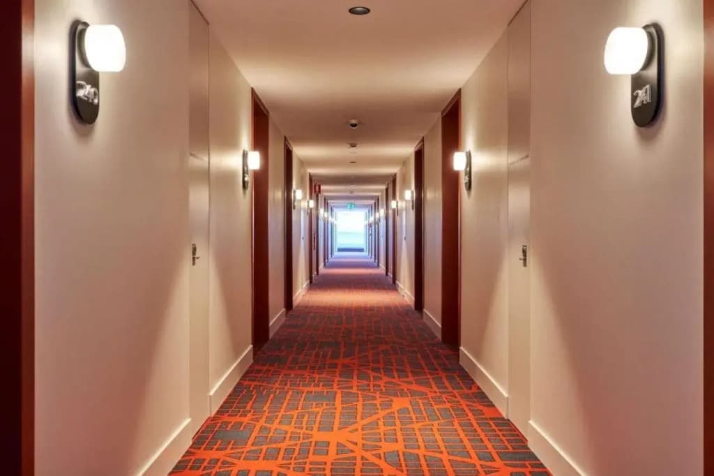 Ibis Styles Melbourne Airport - photo 7