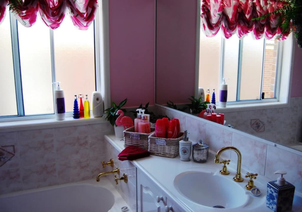Meurants Manor Bed and Breakfast - photo 9
