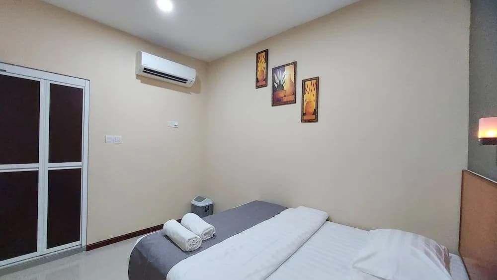 Hotel Maritime - photo 4