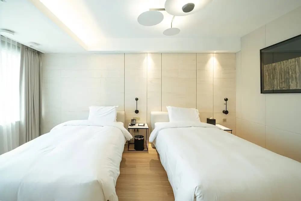 Eliena Hotel - photo 3